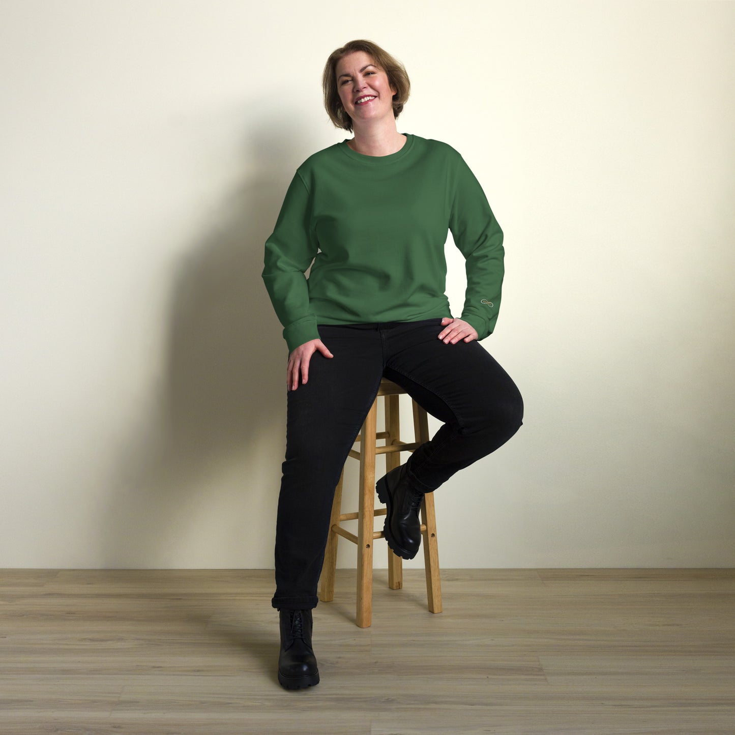 Unisex Organic Cotton Sweatshirt - Minimalist Eco-Friendly Sustainable 'Metamorphosis'